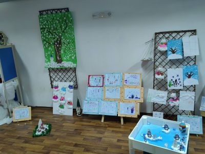 Проект: "Утвърждаване на интеркултурното образование, чрез култура, наука и спорт" - ДГ Сребърно звънче - Страцин