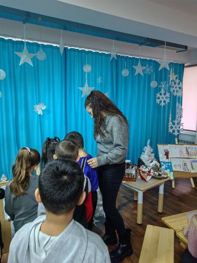 Проект: "Утвърждаване на интеркултурното образование, чрез култура, наука и спорт" - ДГ Сребърно звънче - Страцин